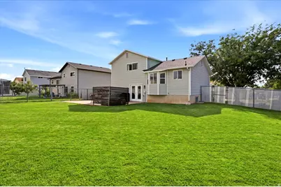 5042 S 3025 W, Roy, UT 84067 - Photo 21