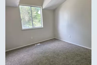 558 N Redwood Rd #7-3, Salt Lake City, UT 84116 - Photo 9