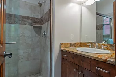 1054 E 200 S, Salt Lake City, UT 84102 - Photo 25