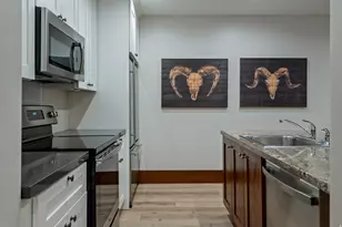 1054 E 200 S, Salt Lake City, UT 84102 - Photo 35