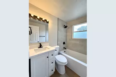 152 S 400 E, Clearfield, UT 84015 - Photo 11