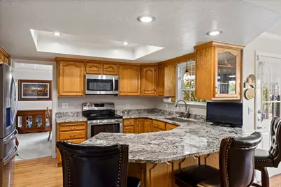11602 S Hickory Valley Dr E, Sandy, UT 84092 - Photo 15