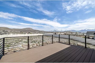 2899 E Lake Dr, Eagle Mountain, UT 84005 - Photo 29