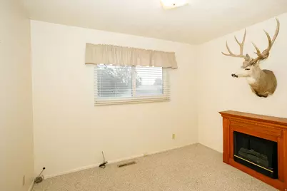 285 S Third St, Tooele, UT 84074 - Photo 9