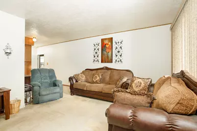 285 S Third St, Tooele, UT 84074 - Photo 3