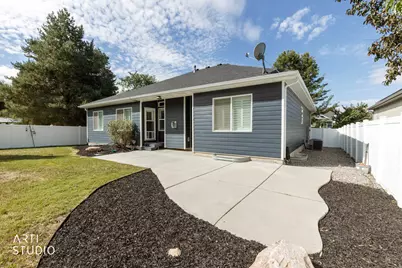 740 N Champion Ln, Kaysville, UT 84037 - Photo 33