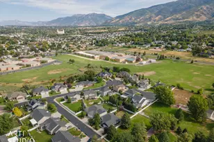 740 N Champion Ln, Kaysville, UT 84037 - Photo 45