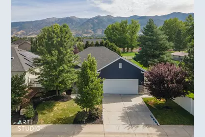 740 N Champion Ln, Kaysville, UT 84037 - Photo 39