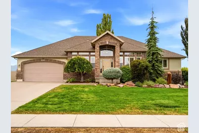 182 N Sierra Way W, Layton, UT 84041 - Photo 1