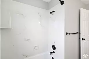 182 N Sierra Way W, Layton, UT 84041 - Photo 23