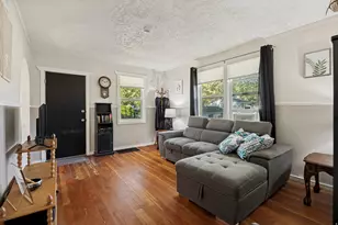902 Grandview Dr, Ogden, UT 84403 - Photo 5