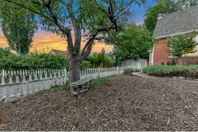 295 S 100 E, Bountiful, UT 84010 - Photo 23