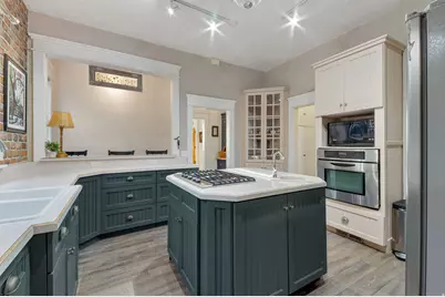 295 S 100 E, Bountiful, UT 84010 - Photo 7