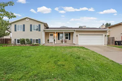 517 S 10 W, Farmington, UT 84025 - Photo 1