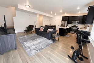 4214 W Willard Park Ct, Riverton, UT 84096 - Photo 11