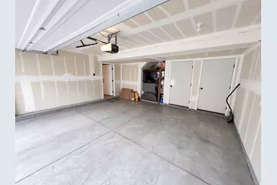 4214 W Willard Park Ct, Riverton, UT 84096 - Photo 23