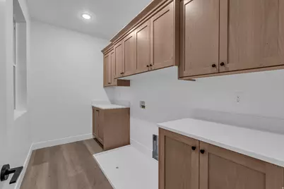 528 E Gilmour St, Grantsville, UT 84029 - Photo 21