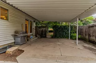 455 Melanie Ln, Pleasant Grove, UT 84062 - Photo 19