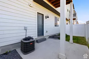699 E Ryegrass Dr N, Eagle Mountain, UT 84005 - Photo 25
