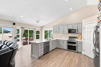 6294 S Cherry Valley Pl W, West Valley, UT 84118 - Photo 7