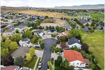 6294 S Cherry Valley Pl W, West Valley, UT 84118 - Photo 31