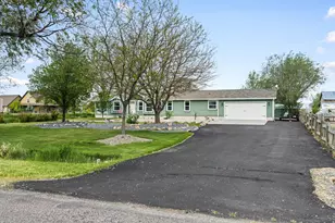 1605 N 6400 W, Corinne, UT 84307 - Photo 5
