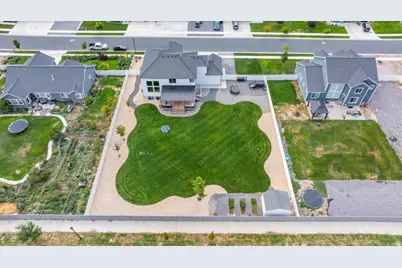 169 E Trail Rider Peak Dr, Eagle Mountain, UT 84005 - Photo 5