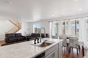 293 N 1630 W, Pleasant Grove, UT 84062 - Photo 7