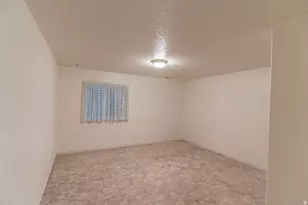 295 N 330 E, Orem, UT 84057 - Photo 35