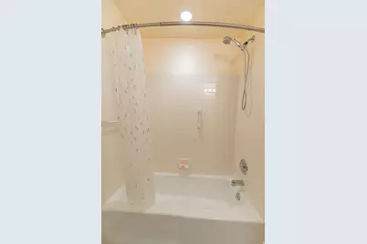 295 N 330 E, Orem, UT 84057 - Photo 41