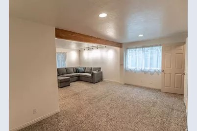 295 N 330 E, Orem, UT 84057 - Photo 31