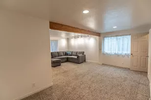 295 N 330 E, Orem, UT 84057 - Photo 31