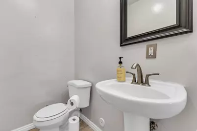 564 Sellwood Ct, Ogden, UT 84401 - Photo 17