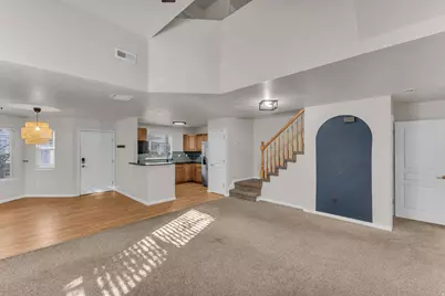 564 Sellwood Ct, Ogden, UT 84401 - Photo 7