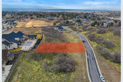 5 Bent Hollow Ln, Sandy, UT 84092 - Photo 5
