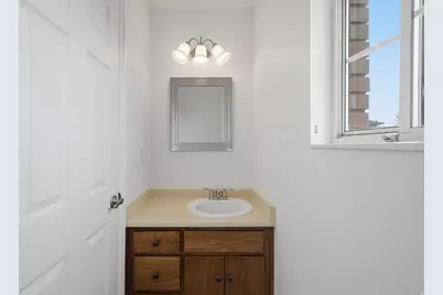 12 S Moss Dr E, Bountiful, UT 84010 - Photo 15