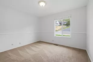 12 S Moss Dr E, Bountiful, UT 84010 - Photo 23