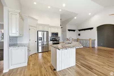 722 W Webb Rd #2, Draper, UT 84020 - Photo 7
