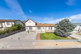 3646 S Buckeroo Dr W, Magna, UT 84044 - Photo 37