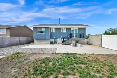 7213 W Westpark Ave, Magna, UT 84044 - Photo 23