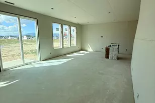 162 W 650 N, Smithfield, UT 84335 - Photo 3