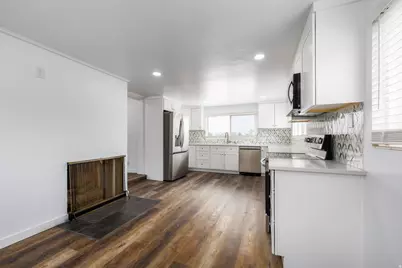 1285 N 900 E, Bountiful, UT 84010 - Photo 9
