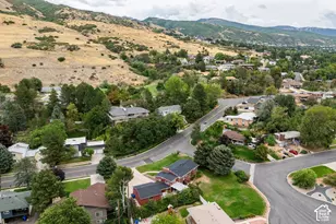 1285 N 900 E, Bountiful, UT 84010 - Photo 29