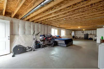 2111 W 1975 N, Farr West, UT 84404 - Photo 19