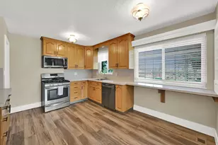 3828 S 2050 W, Roy, UT 84067 - Photo 9