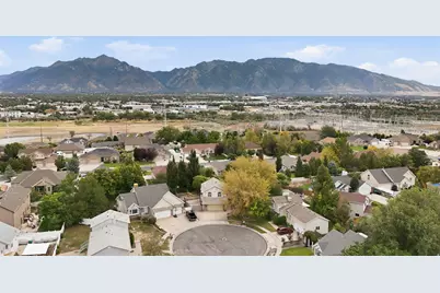 1041 W Covewood Pl, West Jordan, UT 84088 - Photo 53
