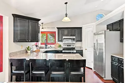 1041 W Covewood Pl, West Jordan, UT 84088 - Photo 11