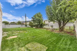 840 N 325 W, Bountiful, UT 84010 - Photo 7