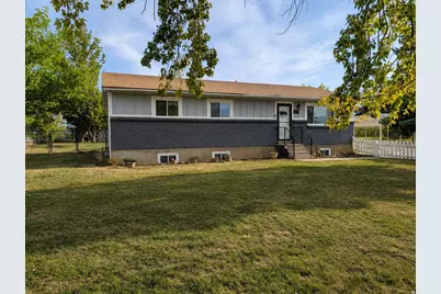 255 S Highland Dr, Santaquin, UT 84655 - Photo 1