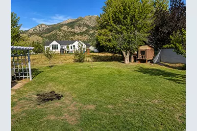 255 S Highland Dr, Santaquin, UT 84655 - Photo 31